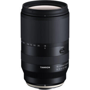 Lente Tamron 18-300mm f/3.5-6.3 Di III-A VC VXD para Fujifilm x
