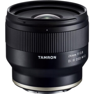 Lente Tamron 24mm f/2.8 Di III OSD M 1:2 para Sony E