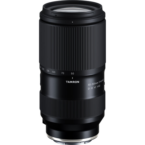 Lente Tamron 50-300mm f/4.5-6.3 Di III VC VXD para Sony E